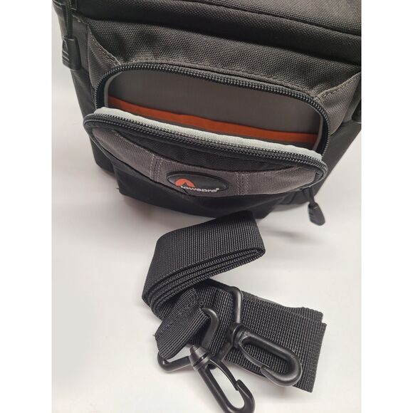 Canon Bundle Digital Rebel XSi 12.2 MP SLR Camera EF-S 18-55mm Zoom Lens Case - Picture 5 of 7